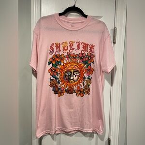 NWOT Sublime Size L Pink Short Sleeve Crew Neck Tee Shirt Endless Petals Sun